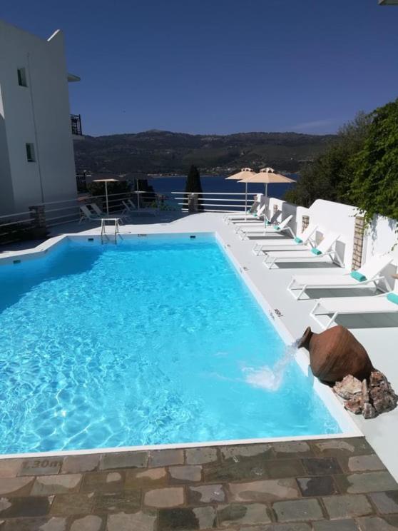 Scorpios Hotel & Suites Самос Экстерьер фото