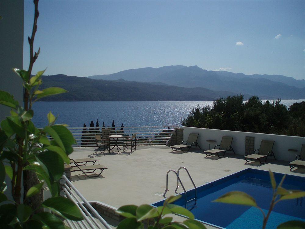 Scorpios Hotel & Suites Самос Экстерьер фото